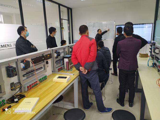 西門子變頻器24小時服務熱線，電氣工程師培訓機構排名